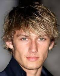 Place orange peels in plastic bottles & here's what happens. Full article  👇 💬