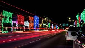 The Big Bright Light Show In Downtownrochester Lights Up The Night In This Long Exposure Shot From Ann Rambles Thank Yo Fall In Michigan Michigan Light Show