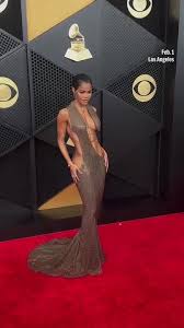 Teyana Taylor arrives on the Grammys red carpet