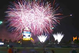 Get immersed in everything hot tamale. Fourth Of July Fireworks 2016 Sactown Magazine