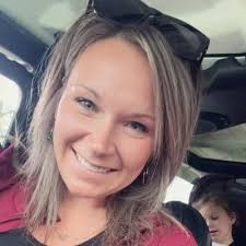 Tracy Skaggs (@TracyLynNelson)