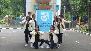 Universitas atma jaya yogyakarta, didirikan 27 september 1965 oleh yayasan slamet rijadi yogyakarta. Jingle Inisiasi Fti Uajy 2020 4k Youtube