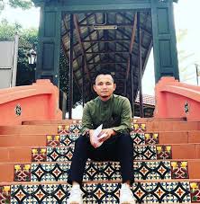 'saya sudah minta dia padamkan foto '. Biodata Dan Latar Belakang Pendakwah Pu Amin Iluminasi