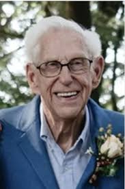 Today's birthday celebration 🌺🌟🎁 Captain Ansil Oswald Saunders was born  31 July 1932 in Alice Town, Bimini, Bahamas to Milton Onel Saunders  (1908-1961) and Alicia Duncombe Saunders. He was a grandson of