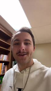 Caleb Gomez (@calebsayshello)