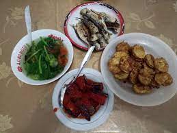 Temukan segala kebutuhan produk kesehatan secara cepat dan praktis di sini! Menu Makan Malam Steemkr