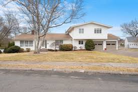 Norwood, MA Real Estate & Homes For Sale