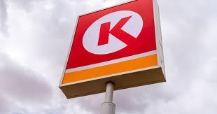 Le salaire est minimum et les augmentations sont presque inexistantes. How Couche Tard Will Ride Out This Storm