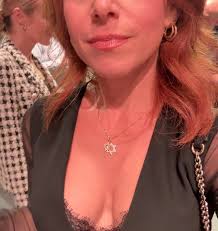 If you’re seeking more joy this season (and who isn’t?!), the way you must  get tickets for @choirofmanusatour this week at @kraviscenter! So fun,  unreal talent, interactive, great music (you’ll know a ...