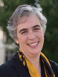 Sarah Bolton's Instagram, Twitter & Facebook