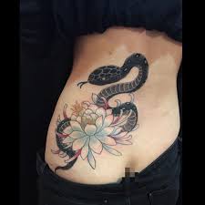 Don T Care Much For The Snake But I Love The Queen Of The Night Flowers Body Art Tattoos Tattoos Japanese Tattoo