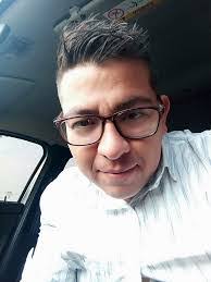 Daniel Arriaga's Instagram, Twitter & Facebook