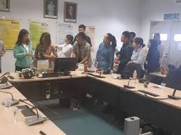 Kumpulan etnik di sarawaksarawak mempunyai 27 etnik besar, setakat ini yang dikemukakan. Pelajar Taiwan Di Sarawak Pelajari Budaya Etnik Sarawakvoice Com