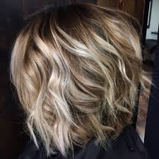 We would like to begin by showing you this chic and highlighted hair idea. Image Result For Highlights And Lowlights For Short Brown Hair Hair Blonde Highlights Lowlights Short Hair Highlights Blonde Hair With Highlights