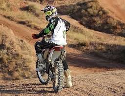Pin By Dirtbikexpress On Airoh Twist Wraap Helmets Great Price Helmets Hybrid Bike Bike Road Bike Equipment