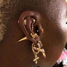 Bold And Beautiful Throwback To Cynthia Erivo Wearing Multiple Maria Tash Pieces To The 2018 Met Gala Cyn Cynthia Erivo Vintage Modern Jewelry Maria Tash