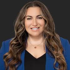 Danaize Huerta Galvan (@_mortgage_mom_) · Miami, FL