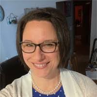 Lisa Schalk's Instagram, Twitter & Facebook