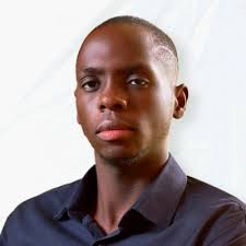 Here sharing my passion for shapes, forms and lighting..