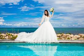 After 4pm & weekends, street parking is available * insider tip. Beach Wedding Dresses Turks And Caicos Photographers