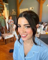 Dianna Poe's Instagram, Twitter & Facebook