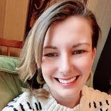 Norma Whitcomb's Instagram, Twitter & Facebook