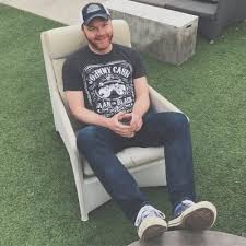 Justin Walling (@justincwalling)