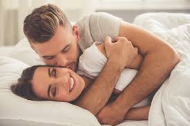Cuba cara ini untuk memikat suami dan keluarkan taman di hatinya. Supaya Rumahtangga Romantis Ini 7 Tip Untuk Suami Pikat Hati Isteri Keluarga