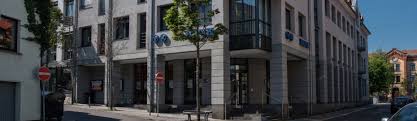 Erfahren sie mehr zu den genossenschaftsanteilen und werden sie mitglied unseres hauses. Hauptstelle Bad Salzungen Vr Bank Bad Salzungen Schmalkalden Eg