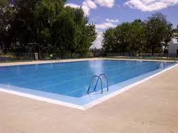 Piscina Municipal De Villaralbo
