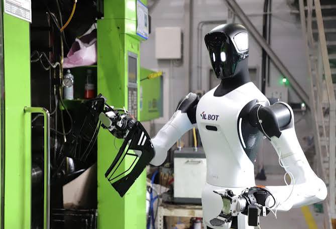 以色列公司进入人形机器人“ILBot”生产现场运营优化阶段- 벤처스퀘어