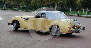 1930 Cord L 29 Cabriolet Side View At Vintage Cars Parade In Bucharest Romania Car And Motorcycle Design Car Repair Service Editorial Photography
