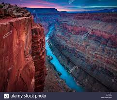 It begins at the canyon and passes the five pearls of the colorado river. Grand Canyon Vom Toroweap Point Der Grand Canyon Ist Eine Steile Schlucht Des Colorado River Im Bundesstaat Arizona Geschnitzt Stockfotografie Alamy