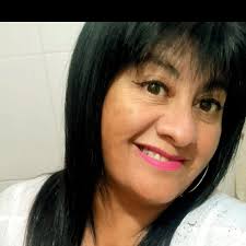 Amanecer de un 21 de septiembre distinto a todos los vividos anteriormente  👯‍♀️. Gracias hijas💕! Gracias por los miles de saludos de ustedes!  También se l@s quiere🥰! #21deseptiembre #birthday #diadelaprimavera  #hoysecumplenaños #familia🌈