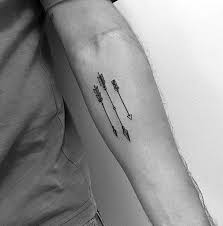 Top 47 Arrow Tattoo Ideas 2020 Inspiration Guide Mens Arrow Tattoo Small Tattoos For Guys Small Arrow Tattoos
