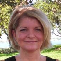 Candice Ferris's Instagram, Twitter & Facebook