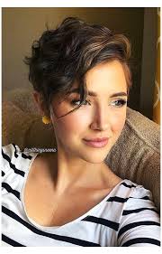 Short curly hairstyles have envious texture, but apparently difficult to manage in the age of short, cropped hair. Pin By Amanda Leann On Fall 2020 Hair Short Hair Styles Short Curly Hair Curly Hair Styles