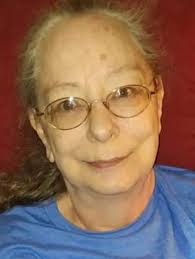 Amy Estremera's Instagram, Twitter & Facebook