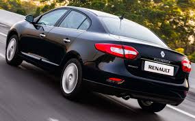 Renault Fluence 2016 E Destaque Da Casa Cor Do Ceara Car Blog Br Ceara Carros Carros Classicos