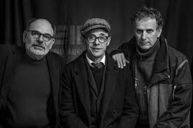 Your #1 spot for subtitled european tv series and telenovelas. Art De Yasmina Reza Jean Pierre Darroussin Charles Berling Alain Fromager Espace Malraux Joue Les Tours