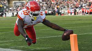 But according to pro football focus, no pair of wide receivers on the. Chiefs Wr Tyreek Hill Says My Foot S Bad Sporting News Canada
