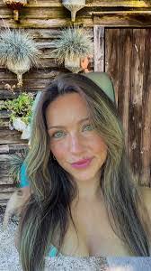 Kelsey Ripperger's Instagram, Twitter & Facebook