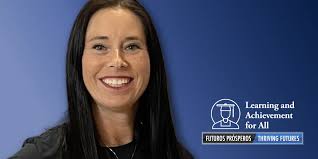 Amy Dignan's Instagram, Twitter & Facebook