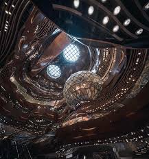 To cheng, k11 musea is the ultimate expression of the artisanal movement he has embraced throughout new world's ventures, injecting design elements to illuminate how products are made. Inside The K11 Musea In Hong Kong Evilbuildings