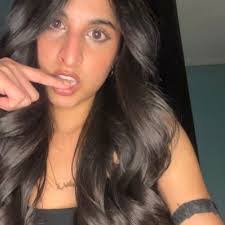 Gina Middleton's Instagram, Twitter & Facebook