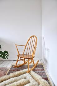 Original 1960s Ercol Windsor Quaker Rocking Chair In Blonde Elm In 2020 Rocking Chair Ercol Chair