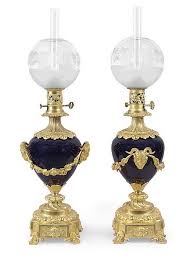 Paire De Lampes A Huile En Bronze Dore Et Porcelaine Bleue Dit De Sevres Xixe Oil Lamps Lamp Antique Oil Lamps