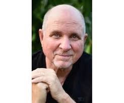 Earlene Flanigan's Instagram, Twitter & Facebook