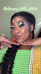 Gingham Makeup Tutorial for a Trendy Look