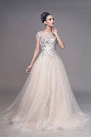 Scegli la consegna gratis per riparmiare di più. Abiti Da Sposa Vintage Retro Marialuisa Benetti Sposa Veneto